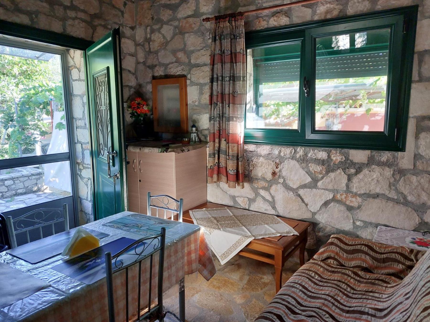 Villa The Stone House-Zacharatos Nikolaos Pouláta Exterior foto